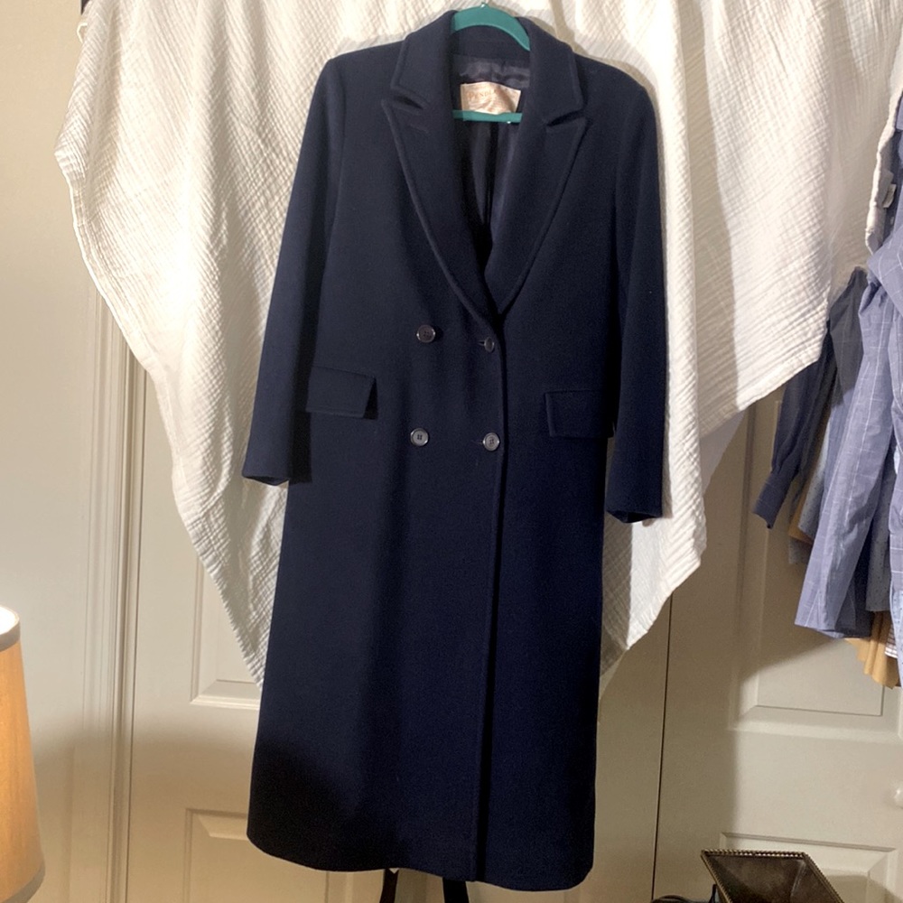 Navy wool trench coat. Pendelton virgin wool. Women’s size 8